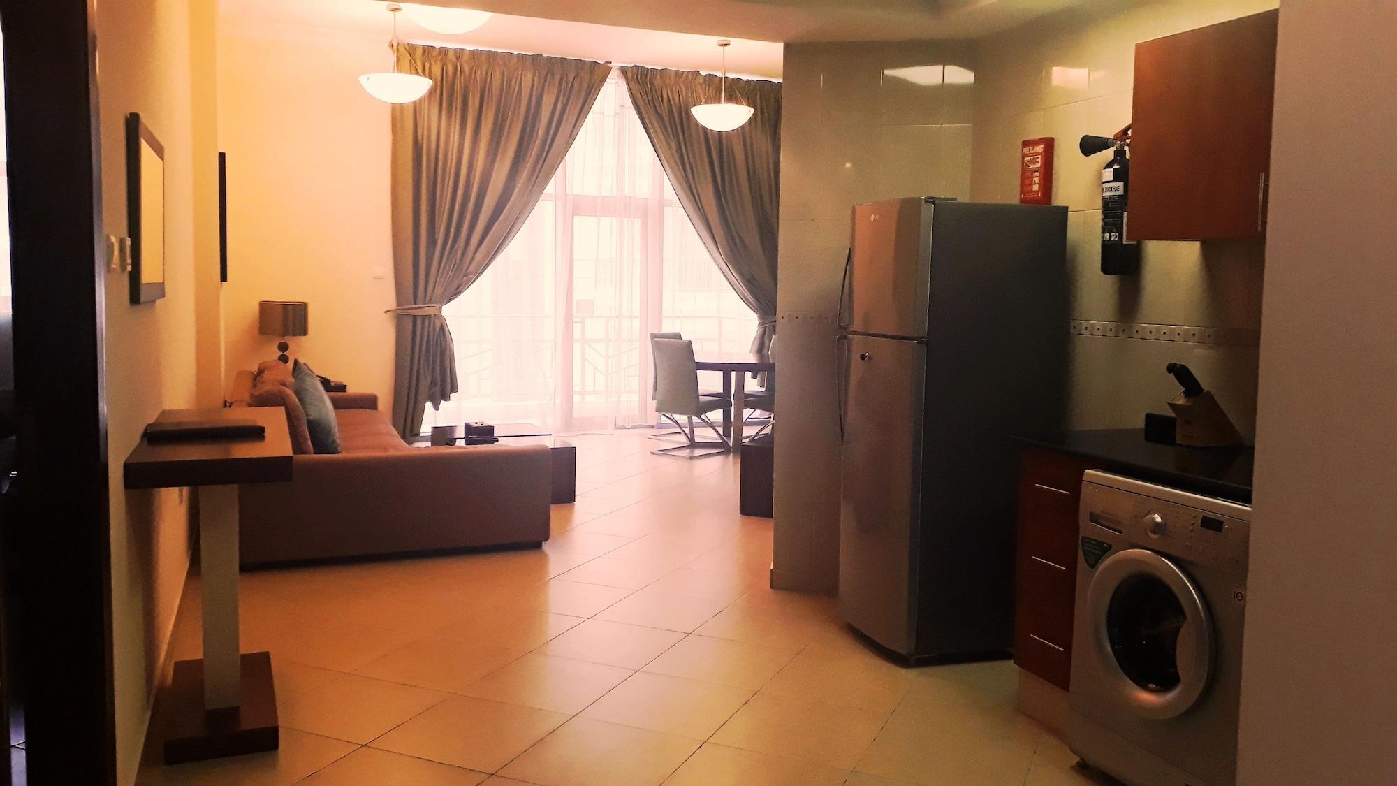 อัลวาลีดพาเลสโฮเต็ลอพาร์ตเมนท์อัลบาร์สา Aparthotel ดูไบ ภายนอก รูปภาพ