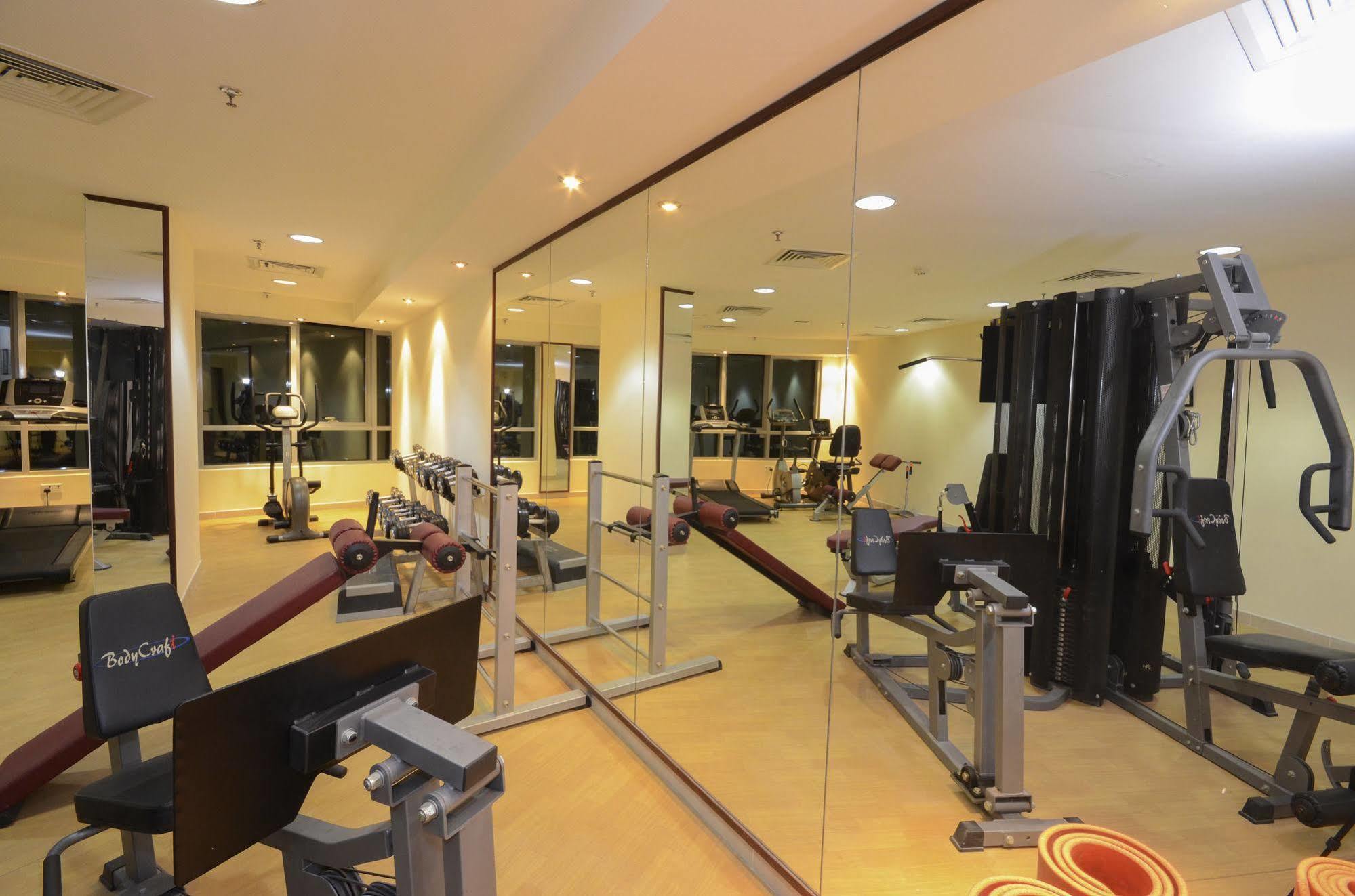อัลวาลีดพาเลสโฮเต็ลอพาร์ตเมนท์อัลบาร์สา Aparthotel ดูไบ ภายนอก รูปภาพ